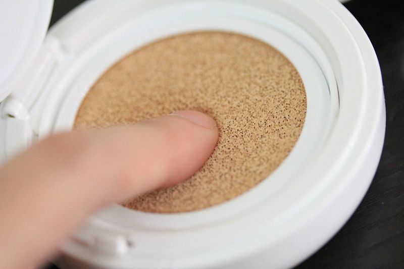 兰芝双层双效气垫粉霜测评,兰芝雪润气垫好不好