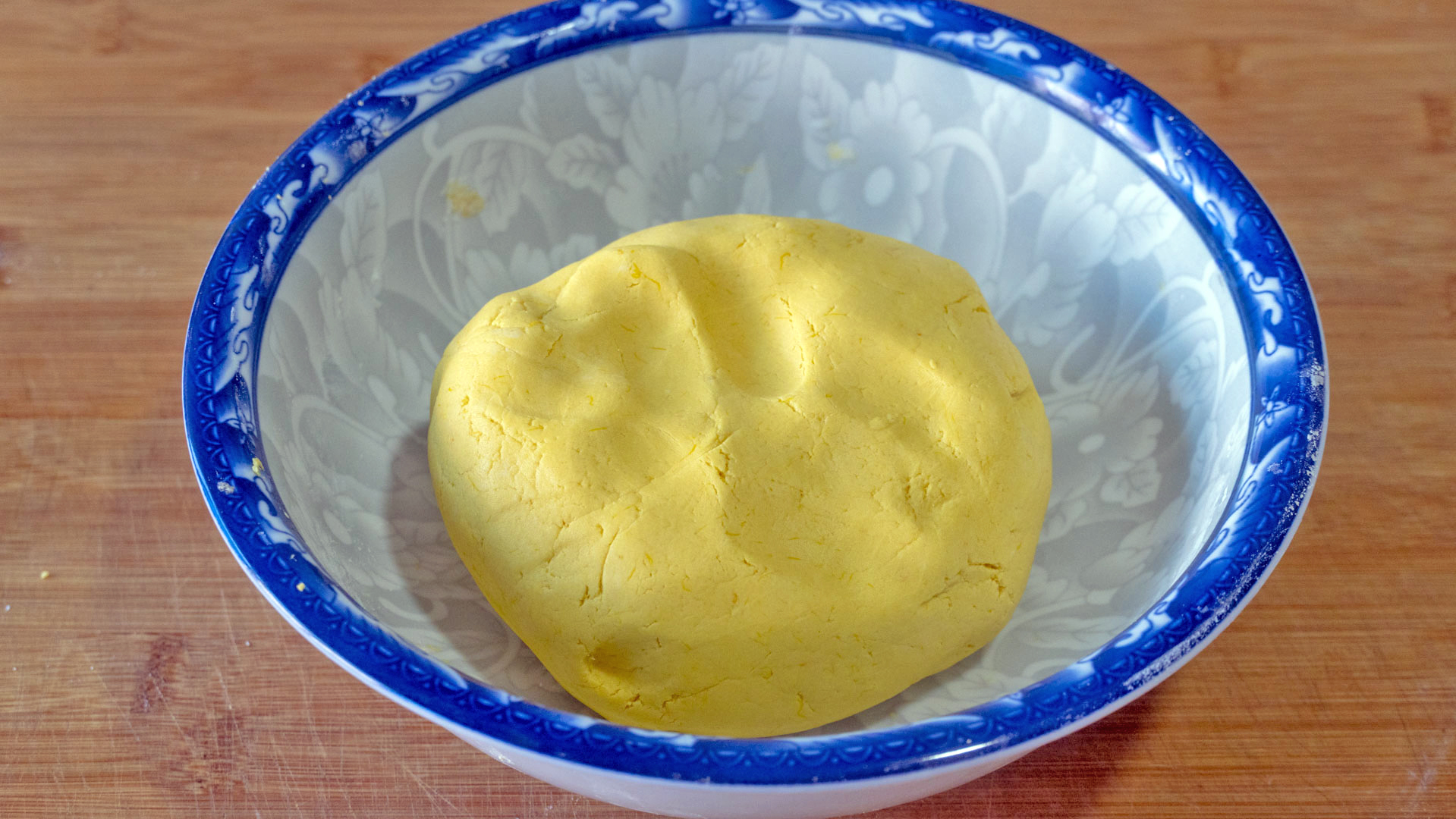 吃什么食物可以代替黄体酮催月经,吃哪些食物可以补充女人的黄体酮