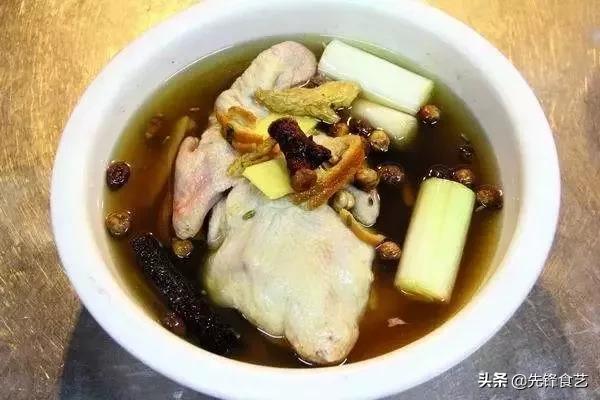 脆皮烧鸡的做法及配方,家庭脆皮红烧乳鸽脆皮水怎么制作