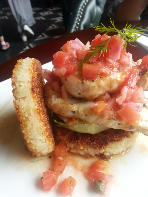 北京吃汉堡的必选之地，用料实在考究，肉片鲜嫩，酱料丰富