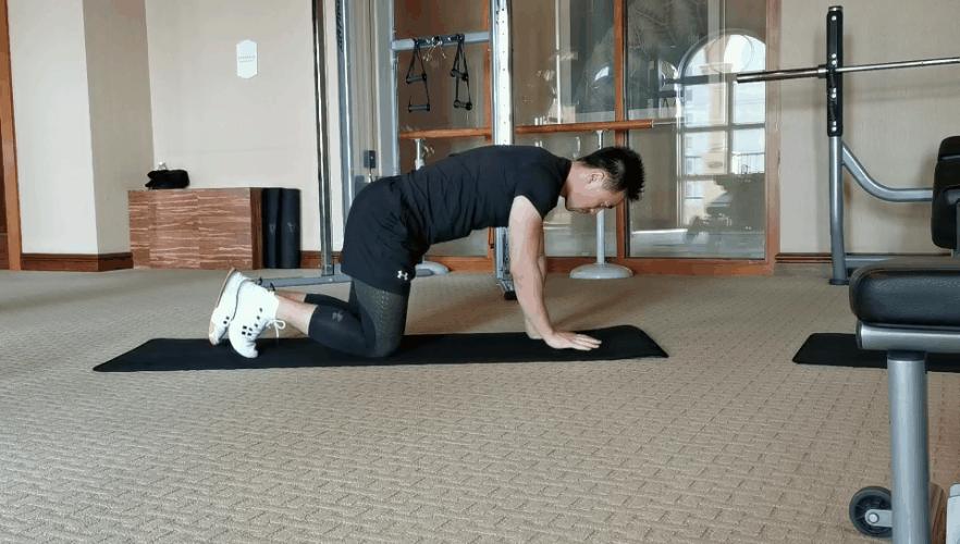 跑步第二天背痛是怎么回事,跑步时背痛的原因