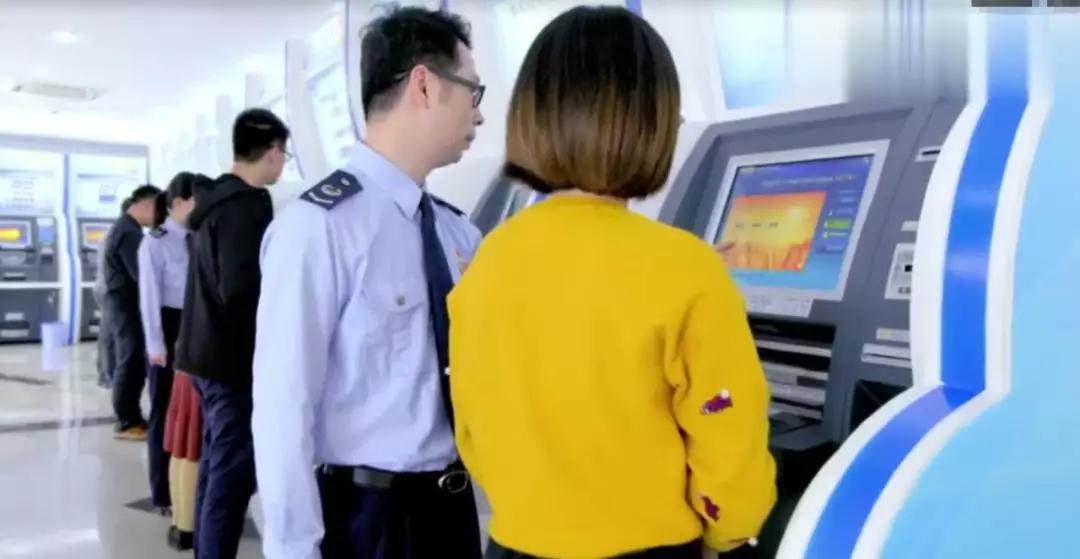 临时工工资必须开发票吗,临时工是要发票还是做工资表