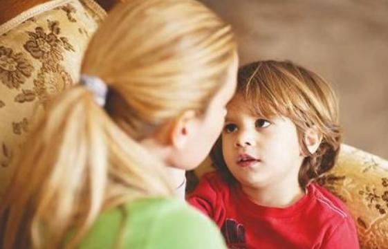 家庭教育大树和树根,孩子能否长成大树取决于父母