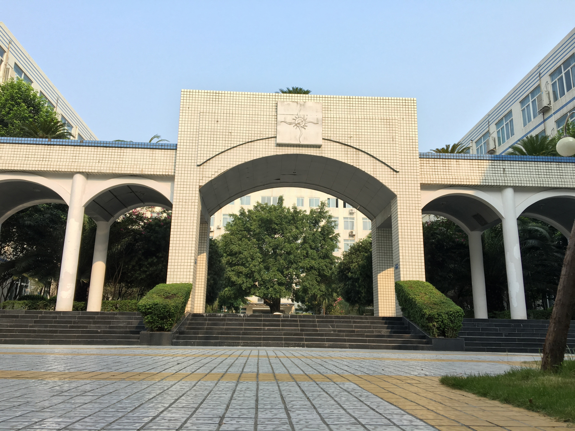 2019乐山市高考状元,乐山今年高考状元全省排名