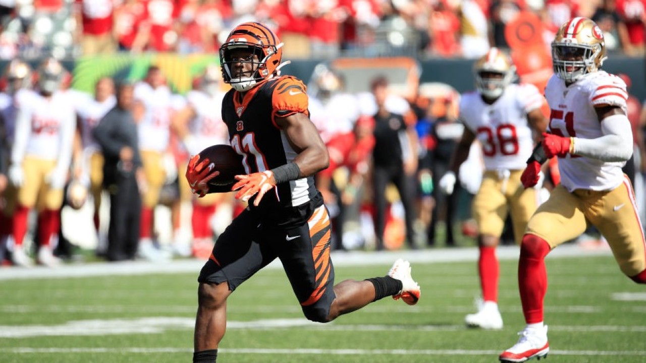 nfl跑得最快的球员,nfl跑得最快运动员