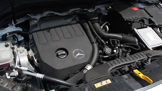 奔驰gla200排量多大,奔驰gla2004matic