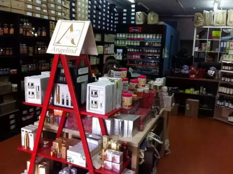 我们只坑中国人,他们人傻钱多”,卖本国人300,卖中国人10000