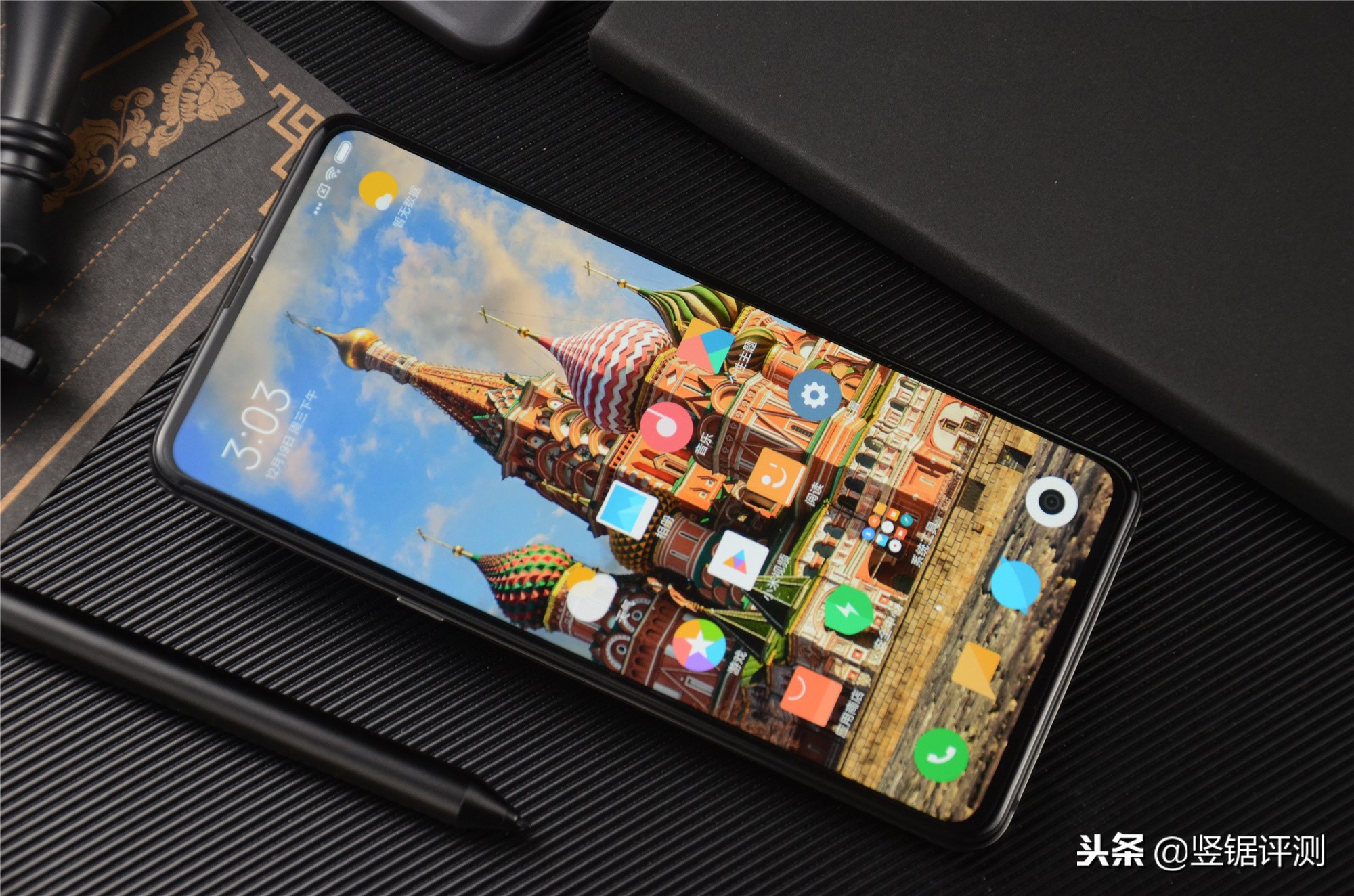 小米MIX3值不值得入手？体验一个月后来说下感受