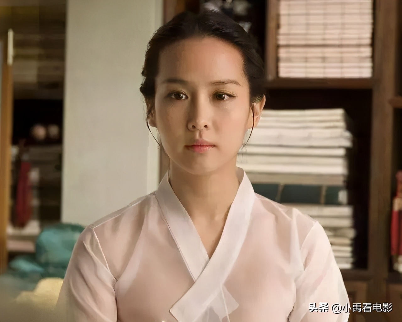 把“韩版舒淇”赵茹珍从*星艳**捧成影后的《寄生虫》到底有多好看?