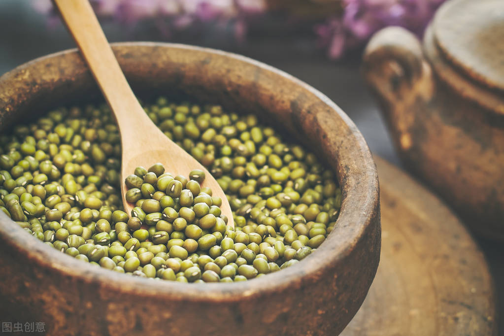 夏天绿豆和什么一起煮比较好,食用绿豆的最佳时间