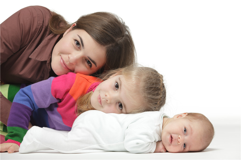 二胎时代全面来临，一个家怎么hold住两个娃？