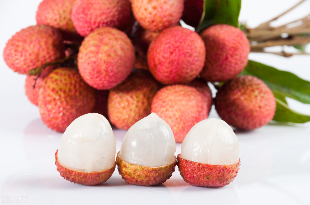 荔枝快熟了被虫蛀了,荔枝快坏了可以吃吗