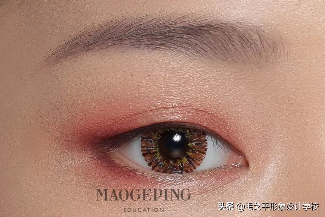 怎样画出大眼妆,如何画出大眼妆