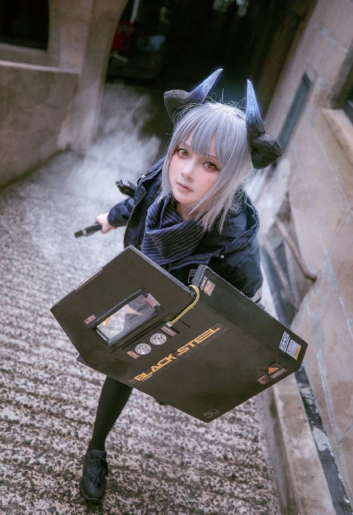 明日方舟cos服,明日方舟最美时装