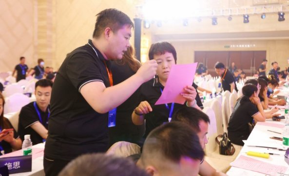 楚楚吊顶加盟要多少钱,楚楚顶墙