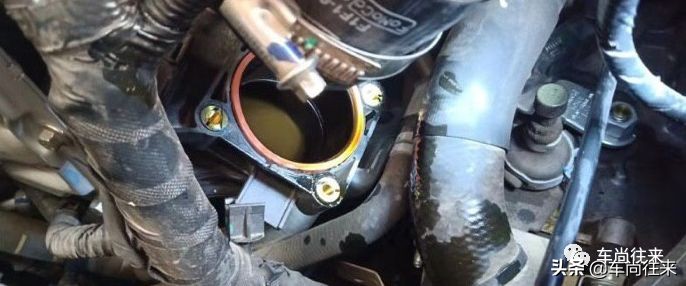 1.5t福克斯节气门存大量机油真相,福特1.5t漏机油通病