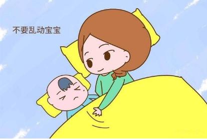 百天内宝宝最常见的5个睡眠问题,百天宝宝睡眠少怎么解决