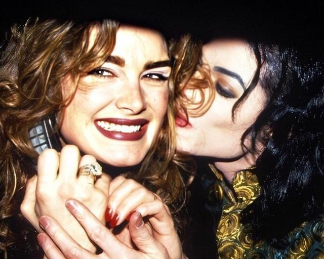 波姬小丝今年多大岁数了,波姬小丝mj结婚了吗