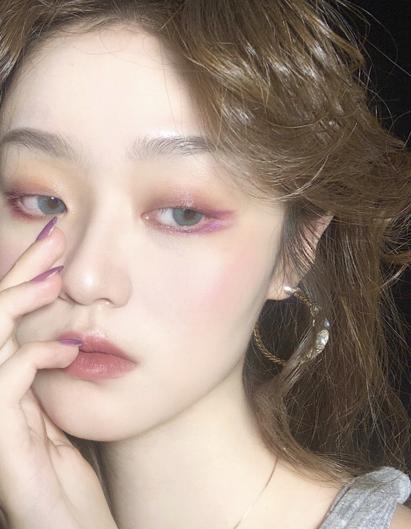 粉底学生党超平价,粉底气垫学生党平价持久服帖遮瑕