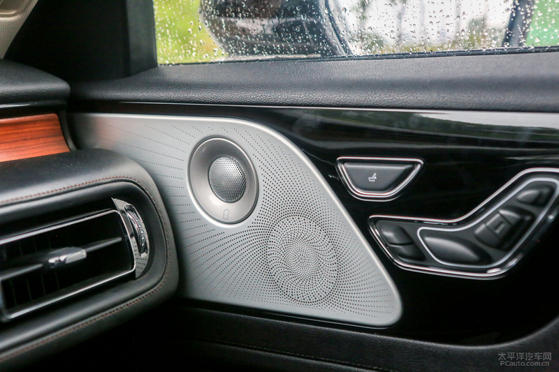 深度试驾体验林肯飞行家phev,宝马x5phev和林肯飞行家