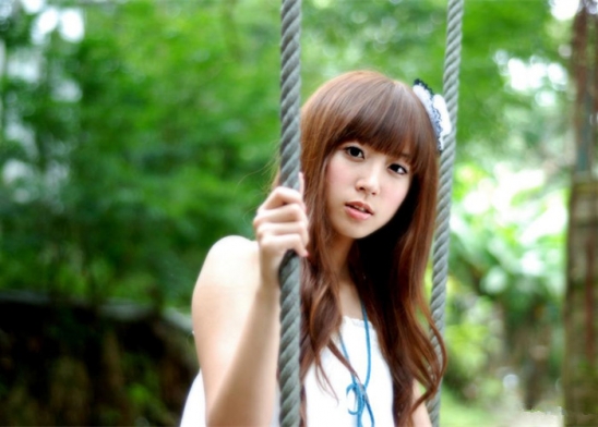 刘海剪短了怎样才能挽救,刘海剪短了怎么补救小学生