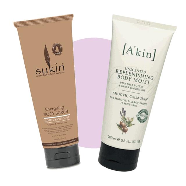 给干枯的身体洒水,给肌肤补充水分让皮肤放松