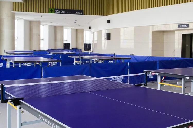 四平师院体育场对外开放吗,四平体育馆开放时间