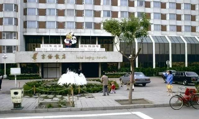 40年前的照片满满的回忆,致青春致回忆三十年前的老照片