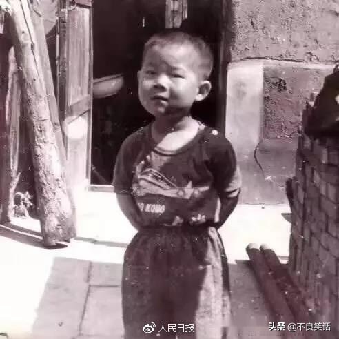 马云郭德纲岳云鹏王宝强的经历,岳云鹏王宝强郭德纲马云成长史