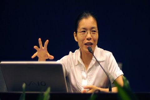 以文科状元进北大，创业成功被誉网络第一红娘，后陷泥潭净身出户