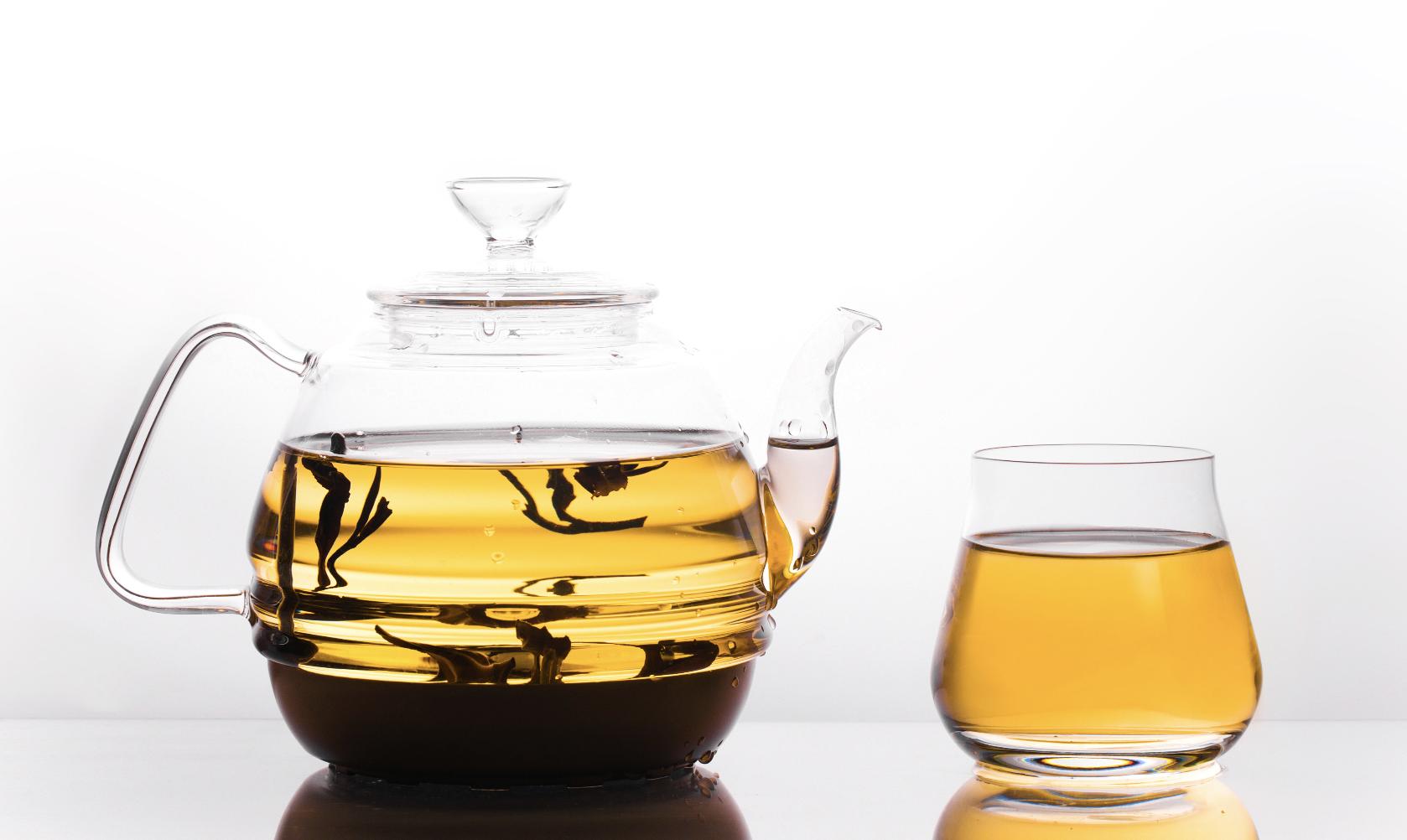 喝红茶加冰糖什么好处,饭后喝红茶有什么好处