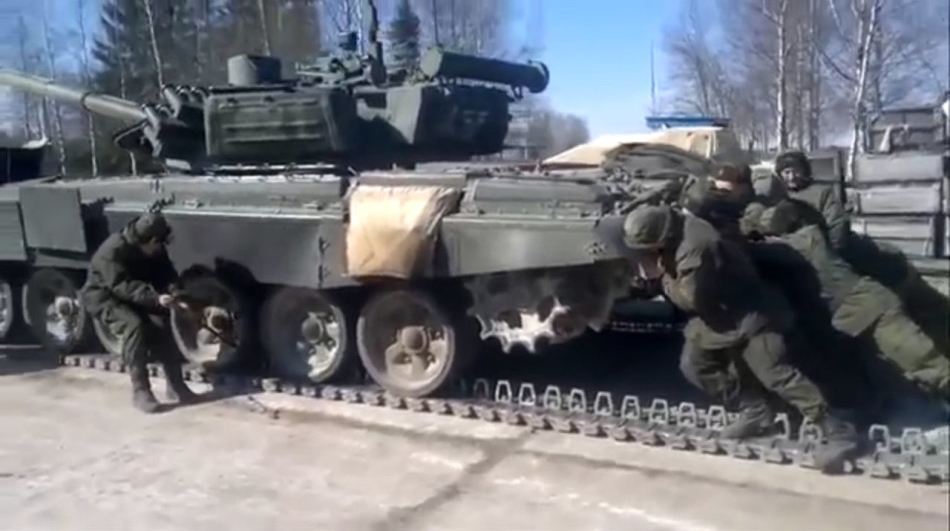 坦克重要的零部件,坦克没油不就成废铁了么