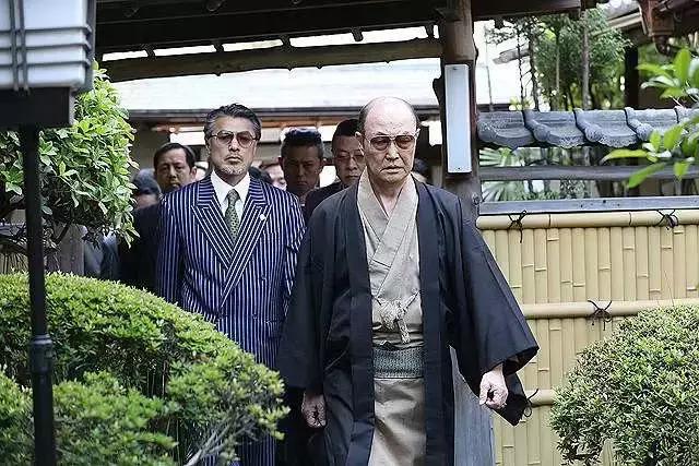 烂番茄100%的重口味黑帮片，才不光只有大尺度