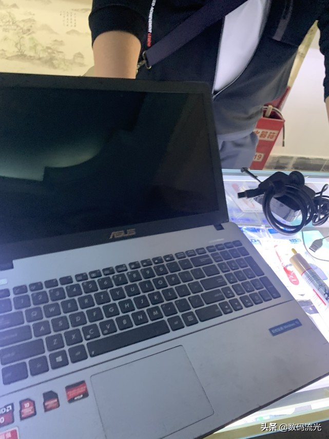 电脑玩游戏人多就卡顿,电脑玩游戏玩家多就卡顿