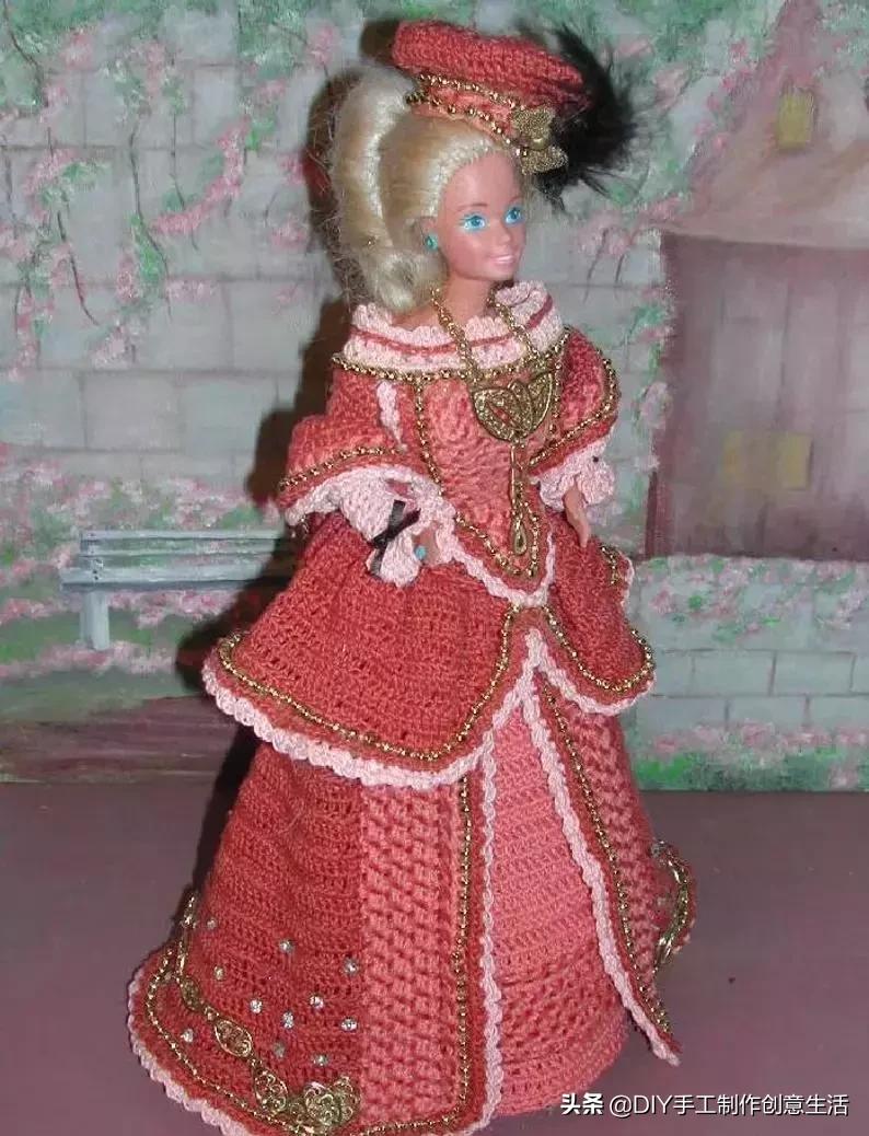 娃娃的衣服怎么钩简单,钩最简单的娃娃衣服教程