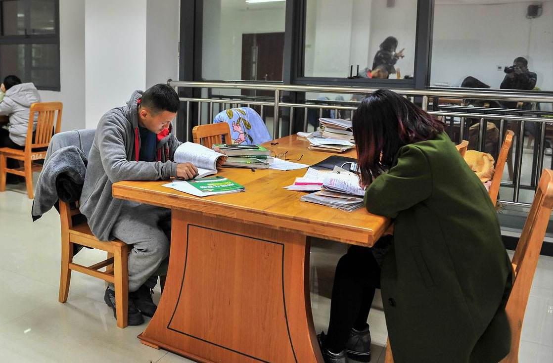 考研医学三次没考上该何去何从啊,三本临床考研失败的人何去何从