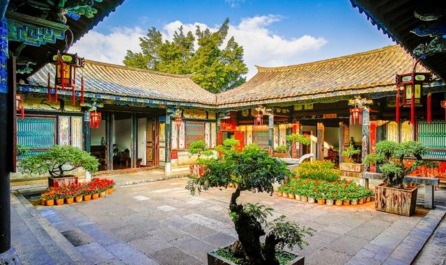 云南建水古城一座依然活着的古城,云南建水古城景点介绍