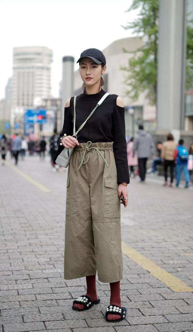 为什么这么多年轻人夏天穿长袜,夏天穿长袜好还是短袜好