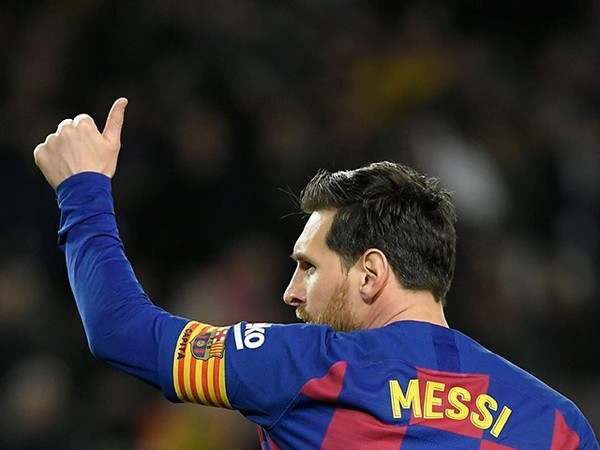 足球运动员降薪,足球降薪了吗最近