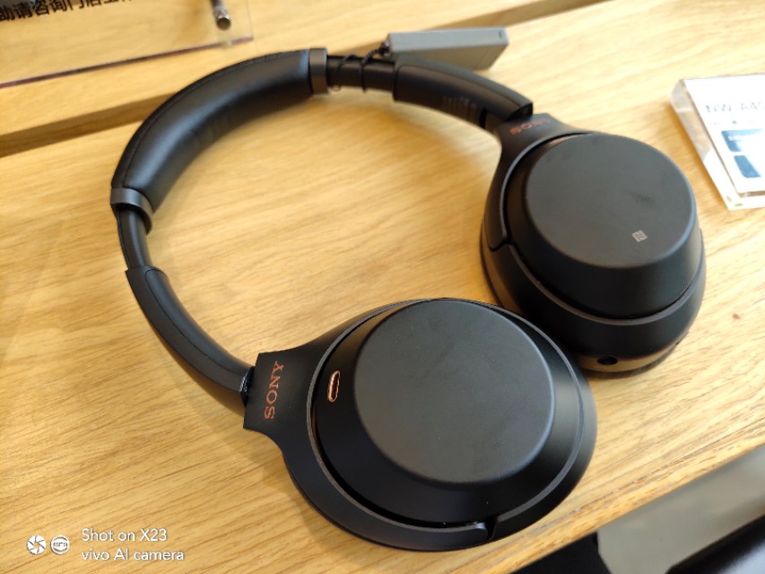 骷髅头头戴式耳机venue,千元级降噪蓝牙耳机推荐