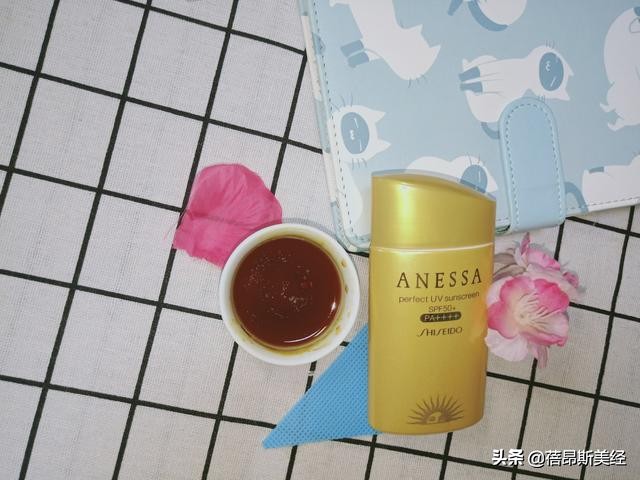 5款网红防晒横向评测,你是追老大牌还是小鲜肉?