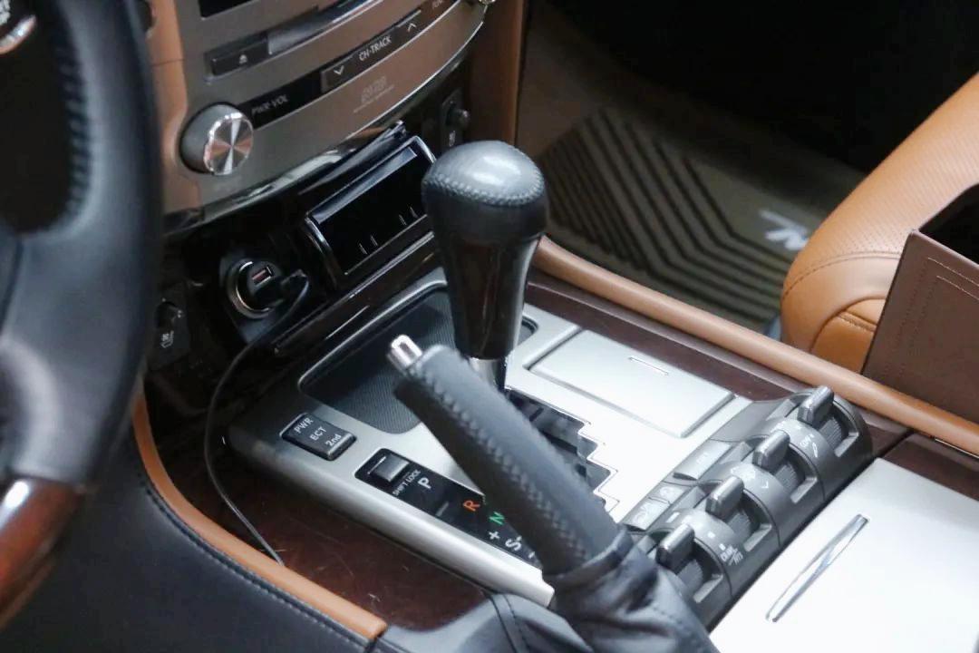 怪兽修车翻新gx460,怪兽修车雷克萨斯