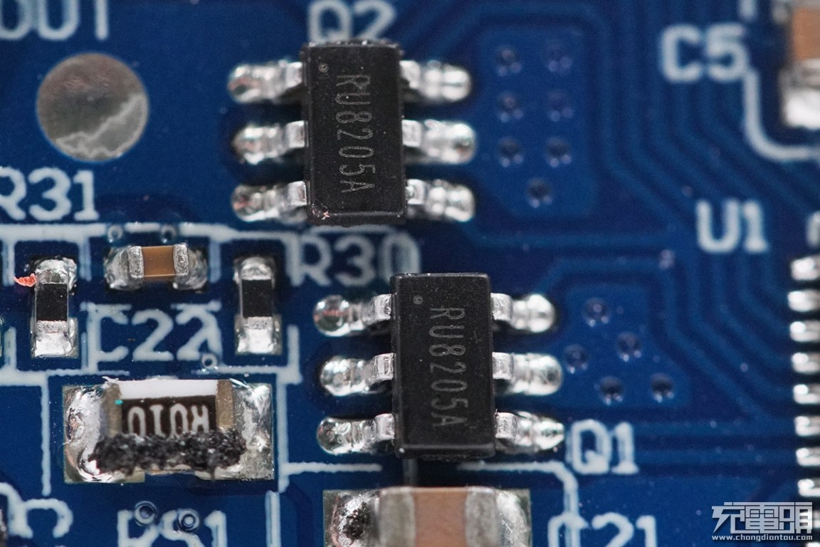 romoss罗马仕20000毫安拆解,罗马仕romoss移动电源