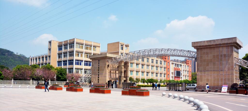 四川的各大职业技术学院,四川内所有的职业技术学院