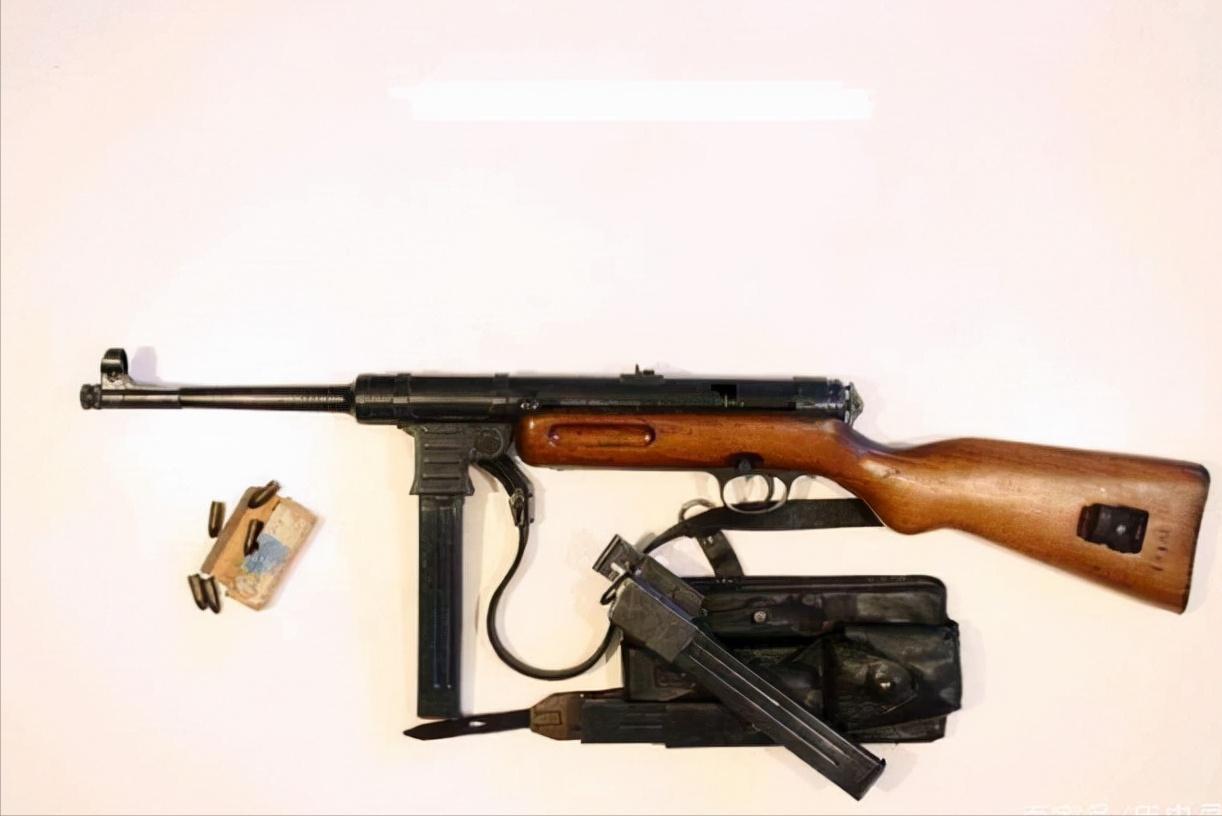 mp40冲锋枪和mp41冲锋枪,二战奇形怪状冲锋枪