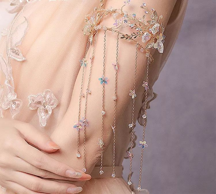 夏季搭配小饰品,夏日饰品的选择与搭配