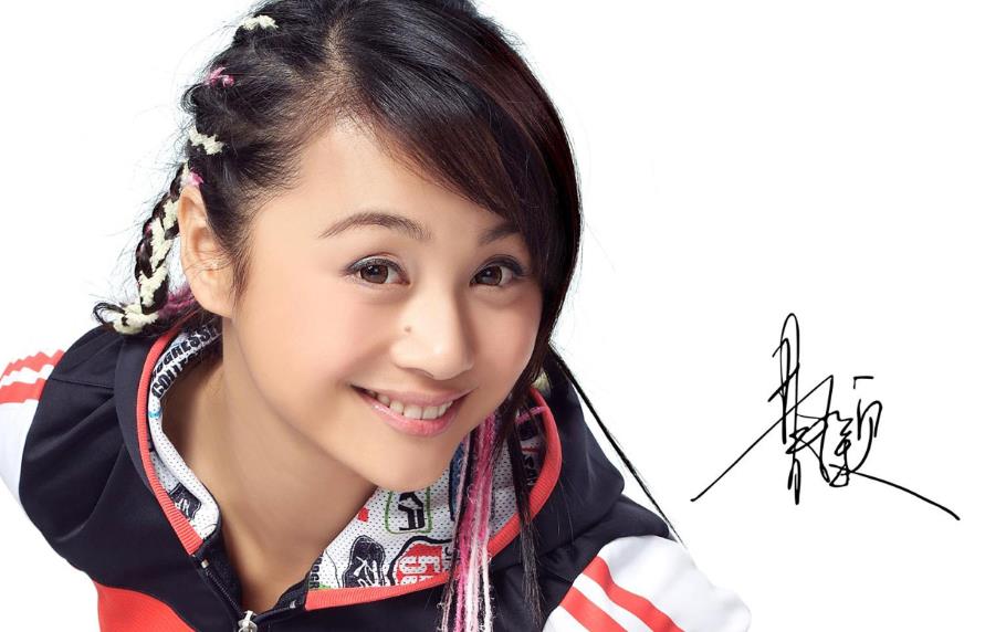 综艺大观谁主持过,综艺大观第一期主持人