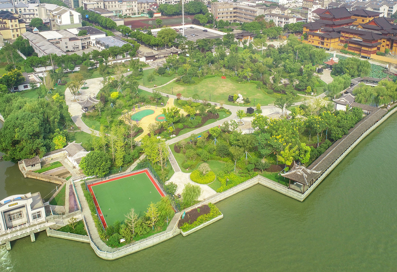 和小姐姐一起逛嘉兴吃百年传承的美味，大胆的把美好生活秀给你看