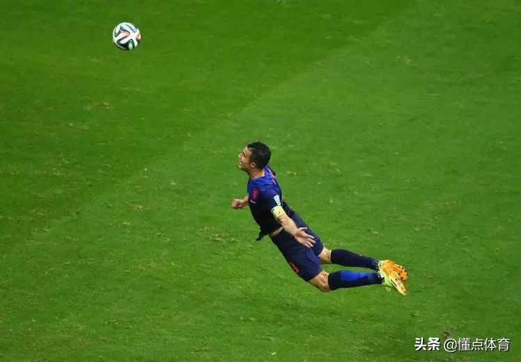 足球最难忘的视频,十大足球难忘瞬间