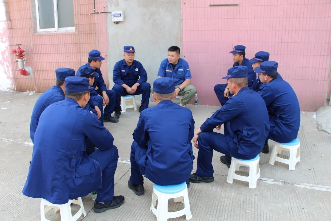 紧扣实战夯基础，苦练本领促提升--徐州市消防救援支队举高消防车驾驶员培训纪实